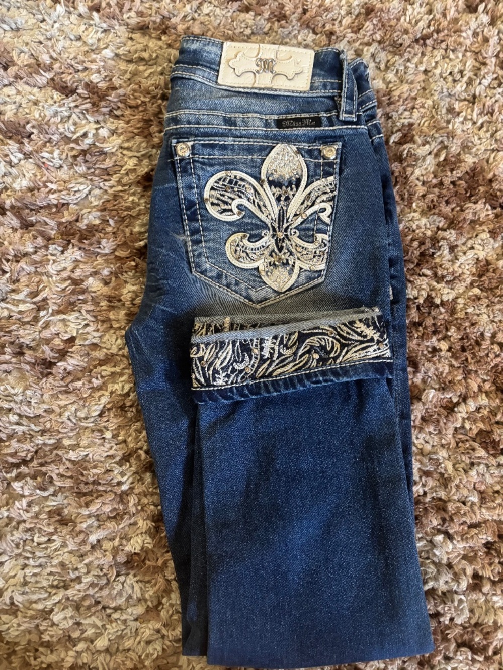 Miss me capris size 25